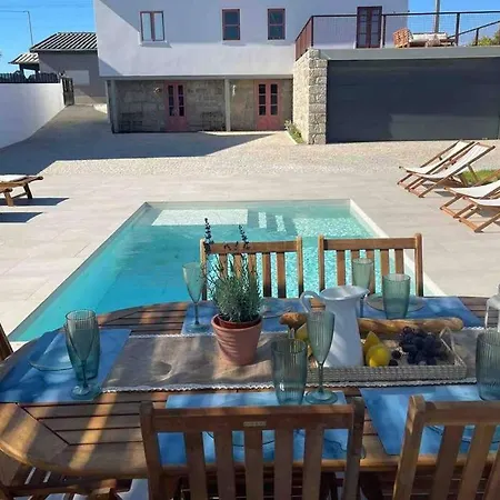 Porto-braga Family Vila